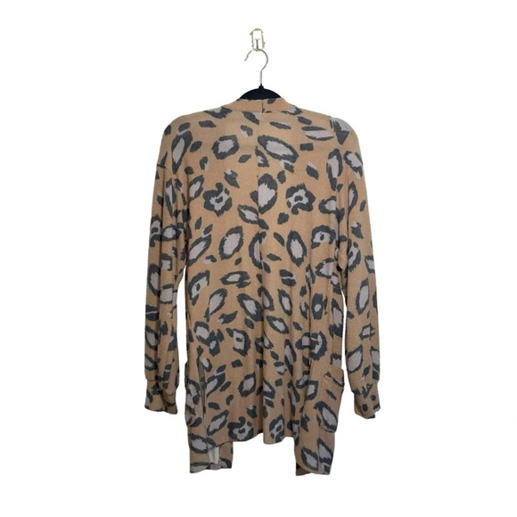 Maurices Tan & Gray Leopard Print Plush Open Front Cardigan Medium Women’s - Picture 6 of 11